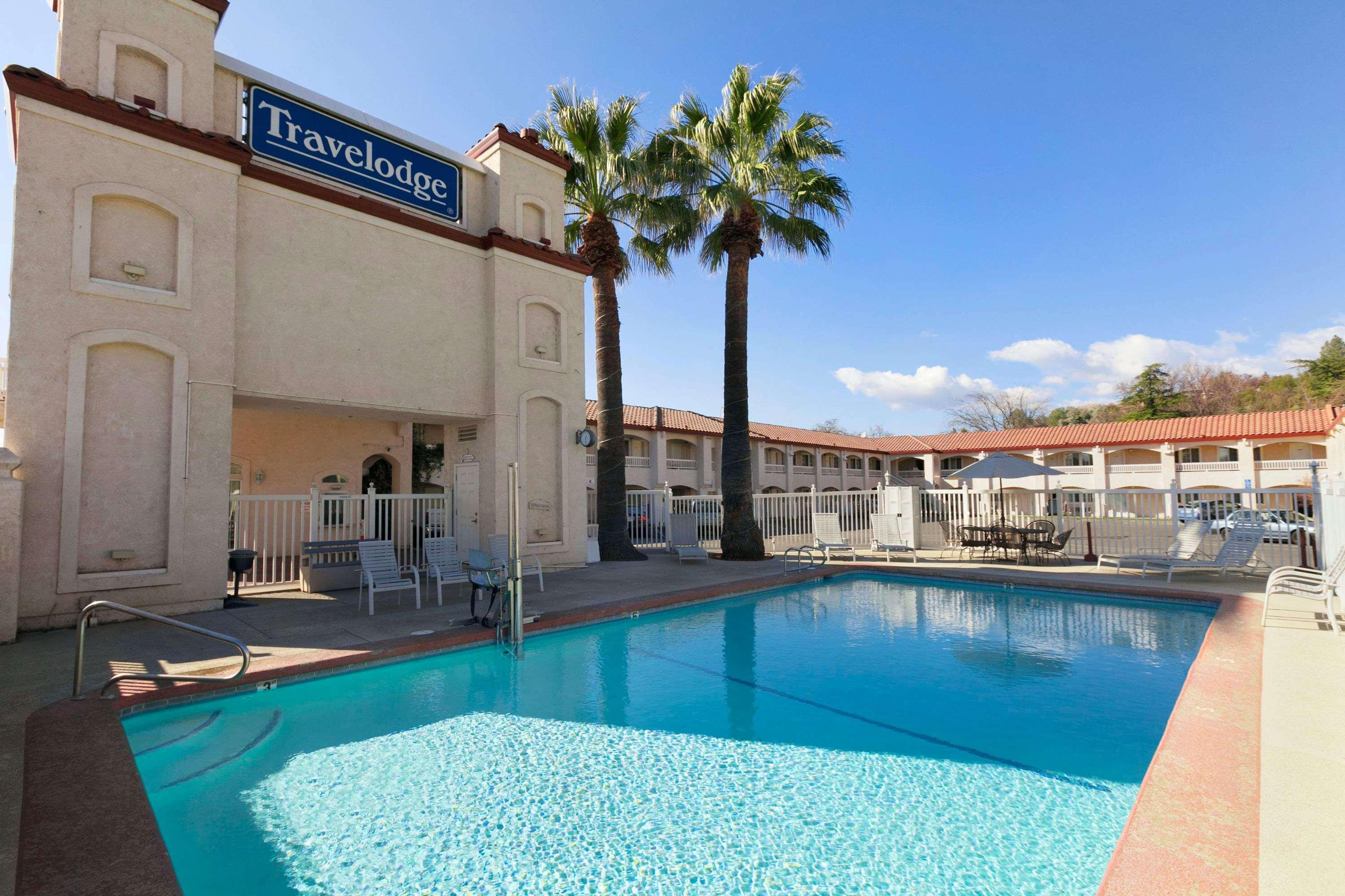 Travelodge By Wyndham Redding Ca Esterno foto